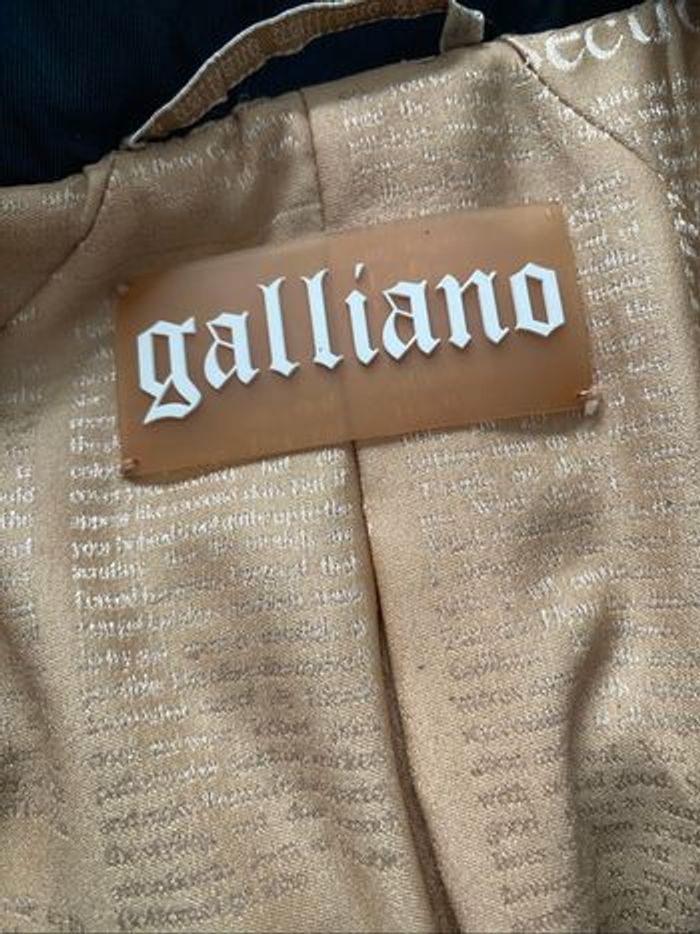 Trench John Galliano  40 - photo numéro 10