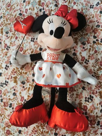 Peluche minnie je t'aime Paris