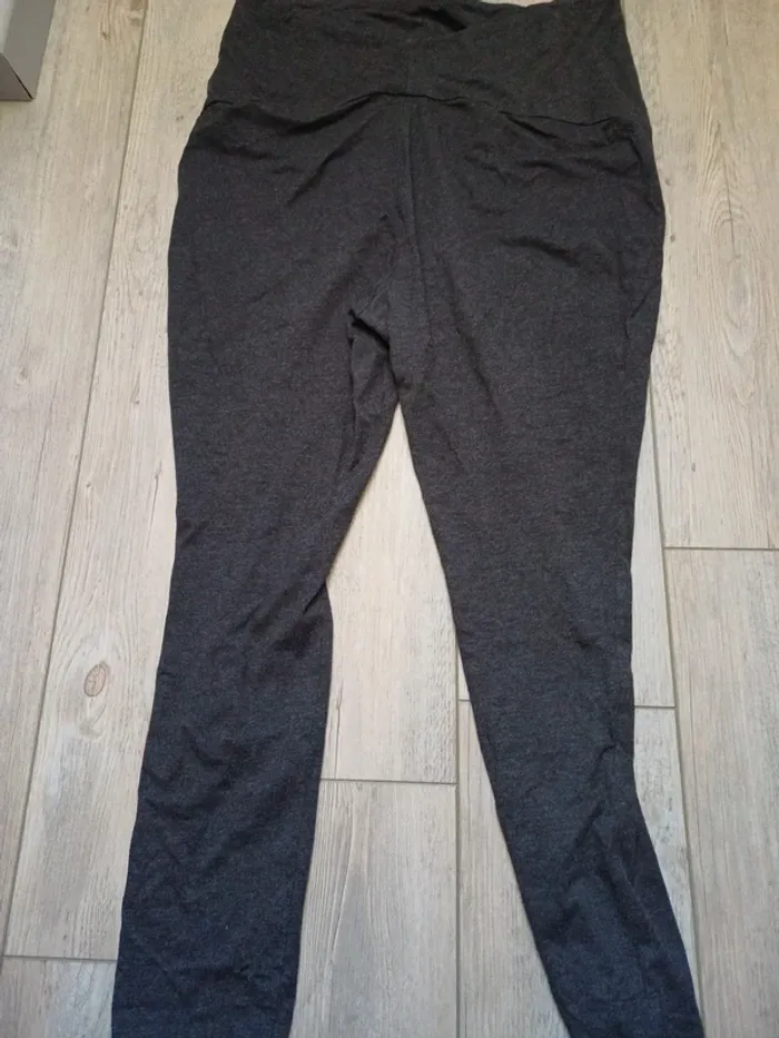 Leggings grossesse - photo numéro 2