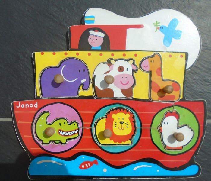 Joli puzzle d'encastrement animaux Janod