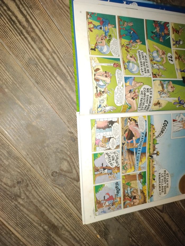 2 BD Astérix - photo numéro 8