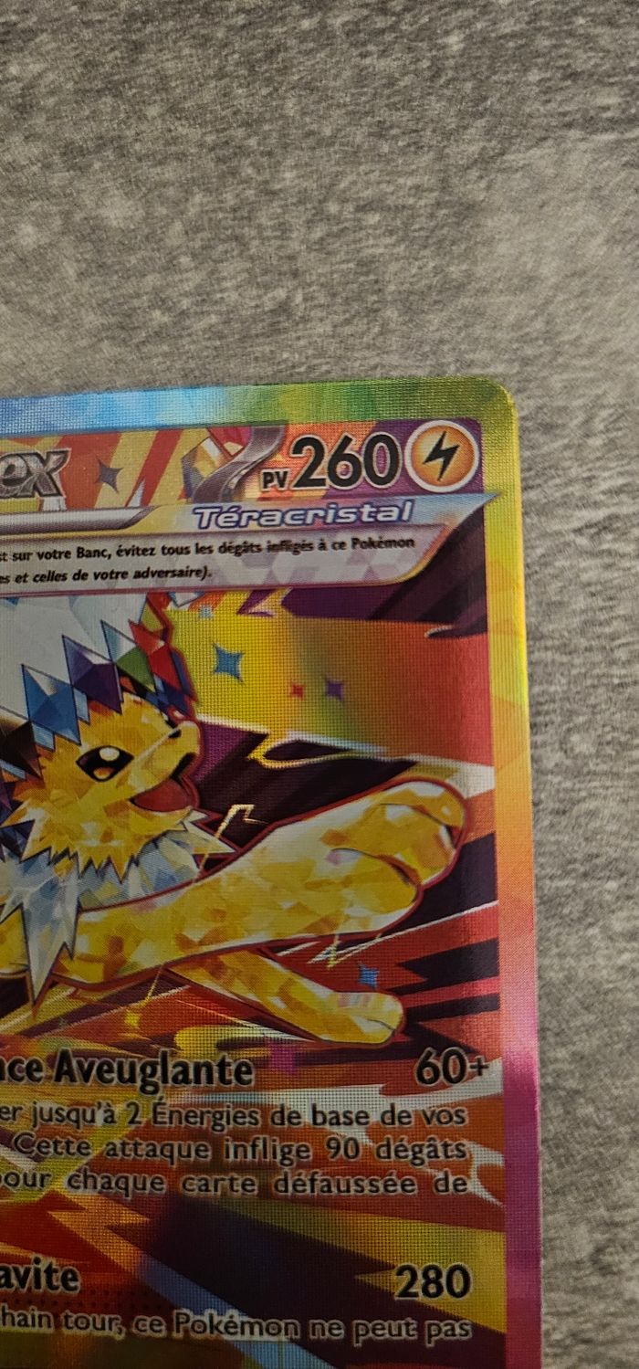 Carte Pokémon Voltali EX évolutions prismatiques - photo numéro 3