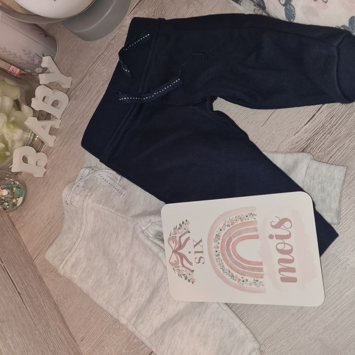 Lot de 2 pantalons joggings 3-6 mois Primark