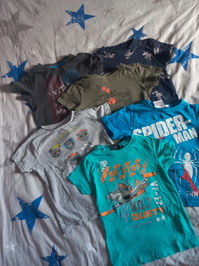 Lot 6 t-shirts 4 ans