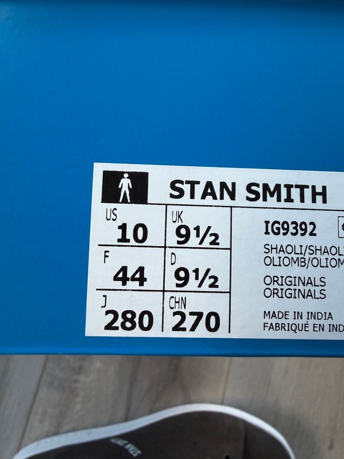 Adidas Stan smith taille 44 - photo numéro 4