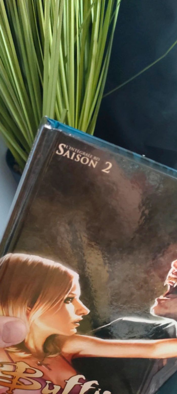 Bande dessinée Buffy contre les vampires - photo numéro 3