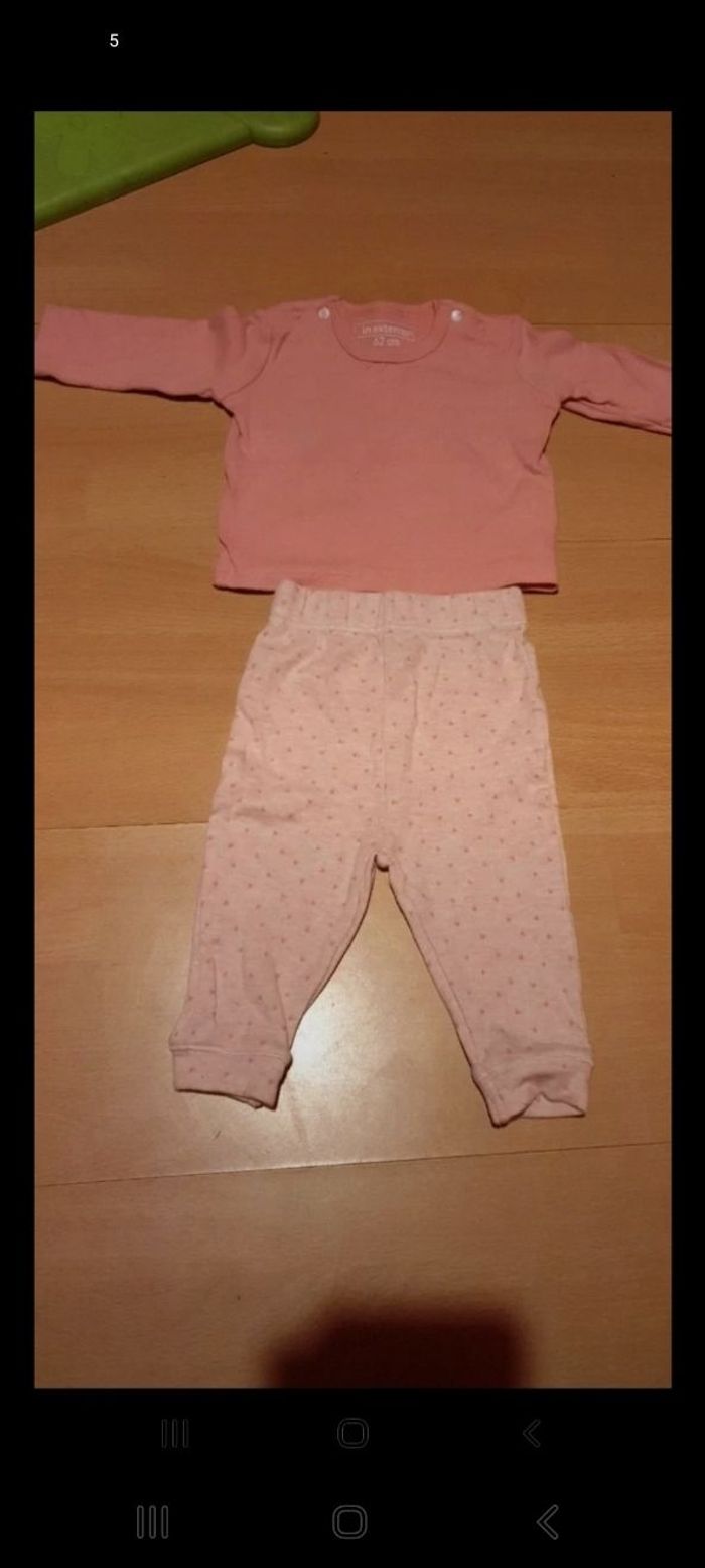 Pyjama ou ensemble 3 mois