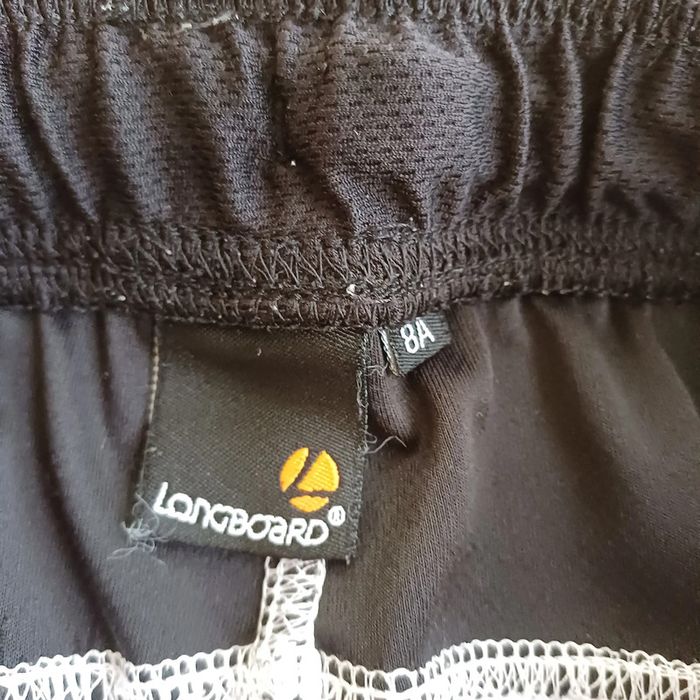 Short Longboard en 8 ans - photo numéro 3