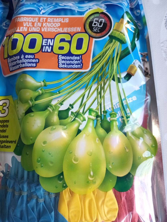 Zuru 100 ballons à eau en 60 secondes - photo numéro 5