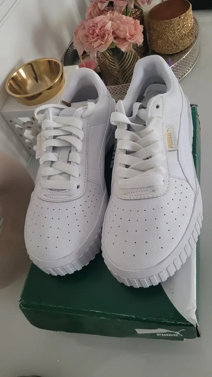 Puma Cali Fashion Femme 38.5 neuves - photo numéro 4