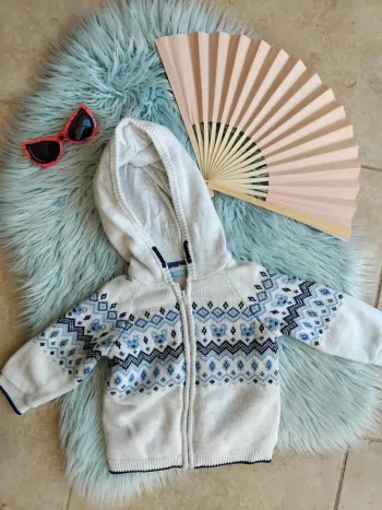 🕶 veste chaude garçon capuche Obaïbi 18 mois