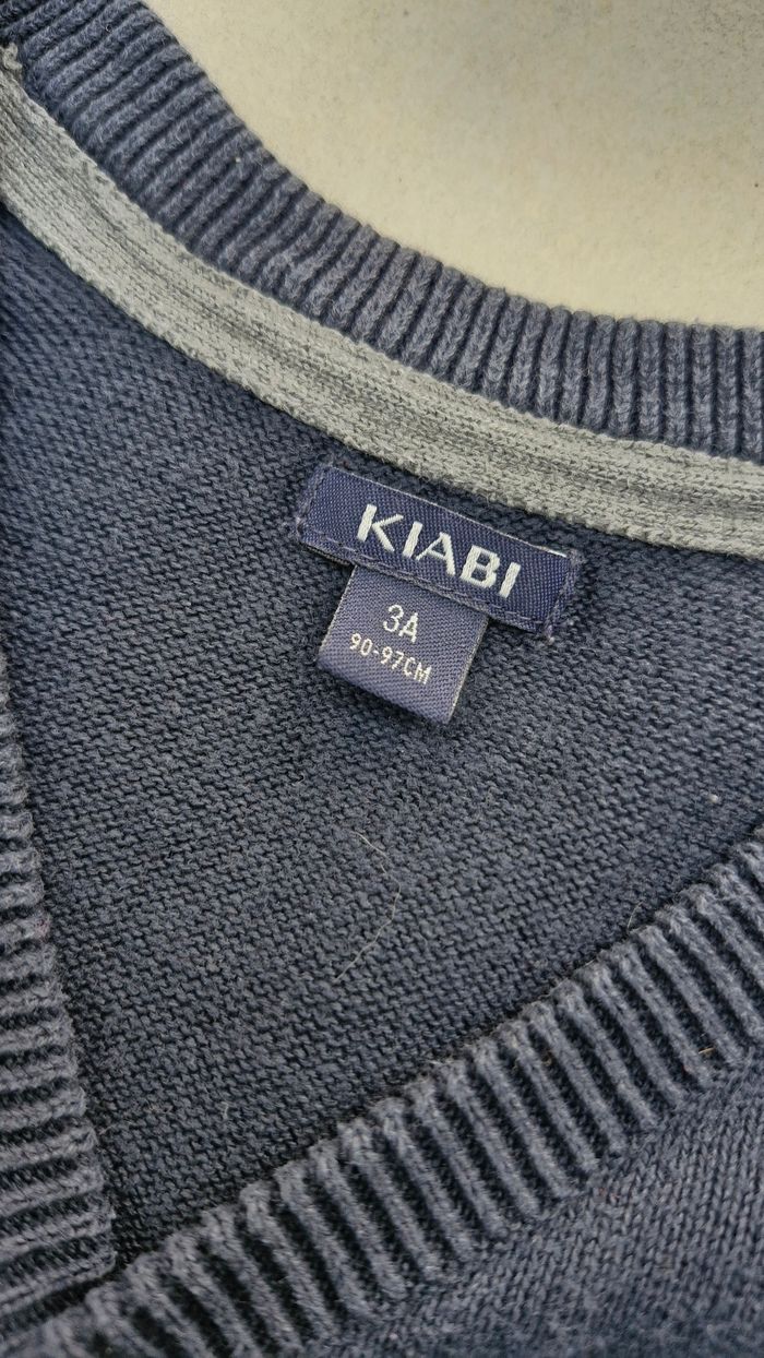 Gilet col V bleu marine Kiabi 3 ans - photo numéro 2