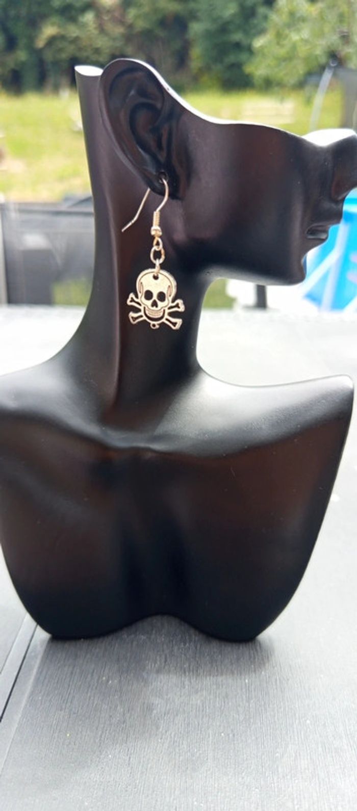 Boucles d'oreilles tête de mort femme