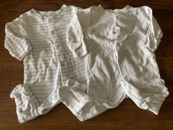 Lot de pyjamas