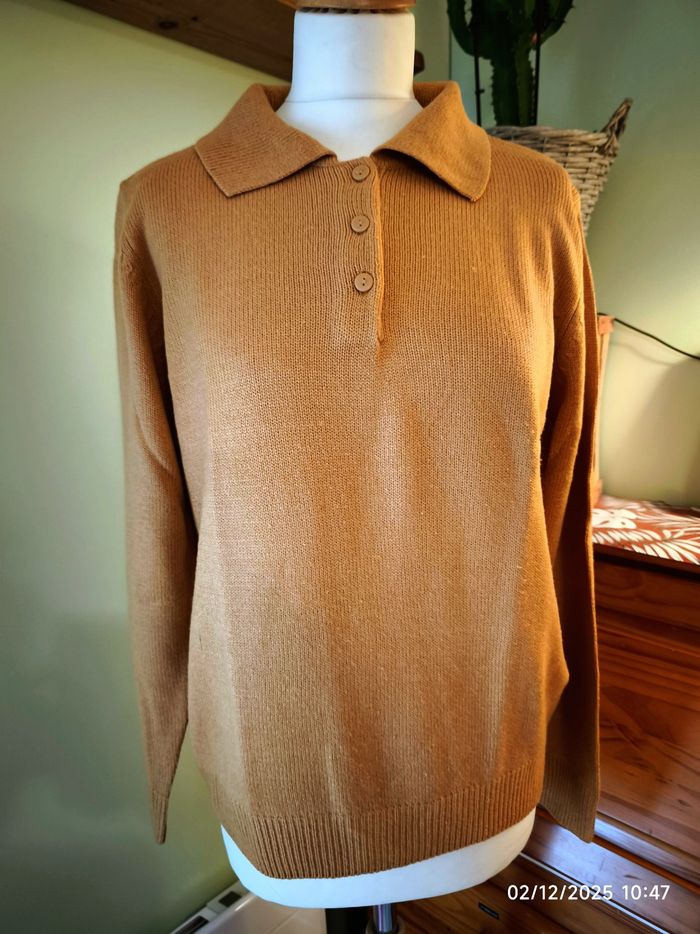 🌿 Joli pull moutarde col chemise - photo numéro 3