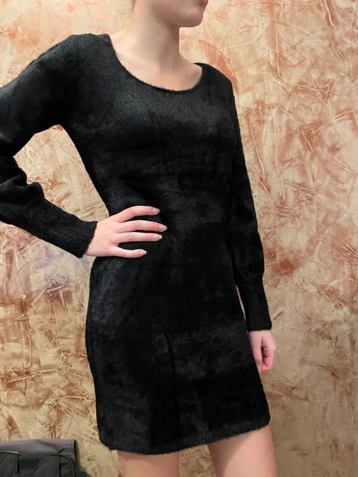 Robe noire sexy et chaude - photo numéro 4