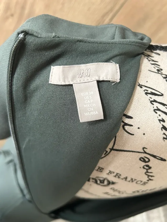 Robe élégante avec ceinture taille 38 - photo numéro 6