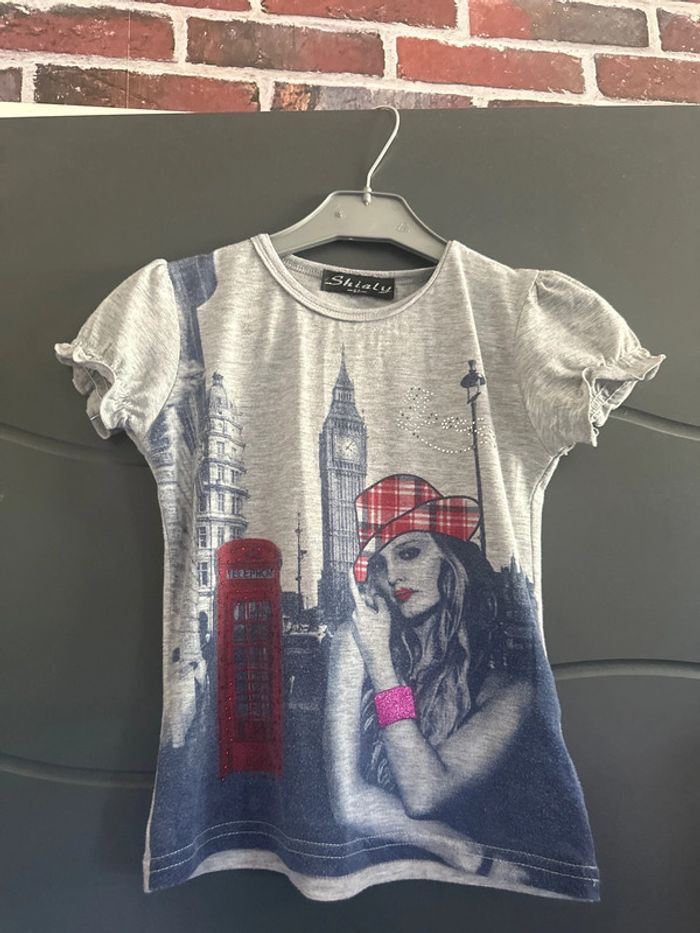 T-shirt