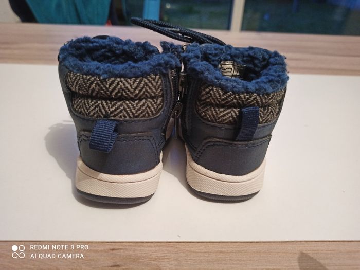 Chaussures + chaussons - photo numéro 2