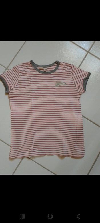 T-shirt fille rouge et beige rayés Bizzbee