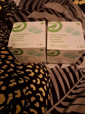 98 coussinets d'allaitement
