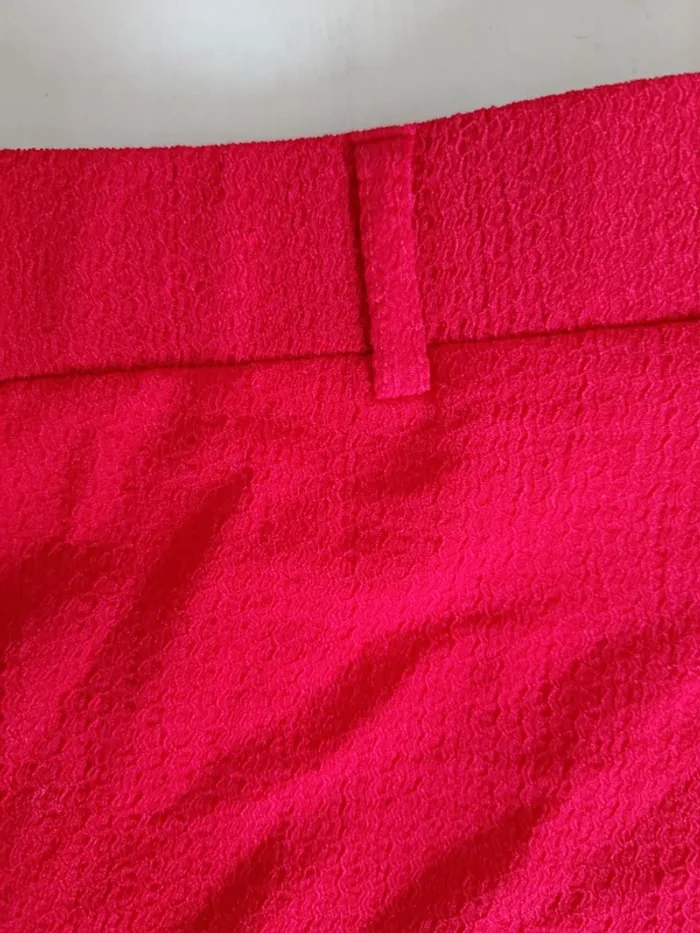 Pantalon rouge - photo numéro 2