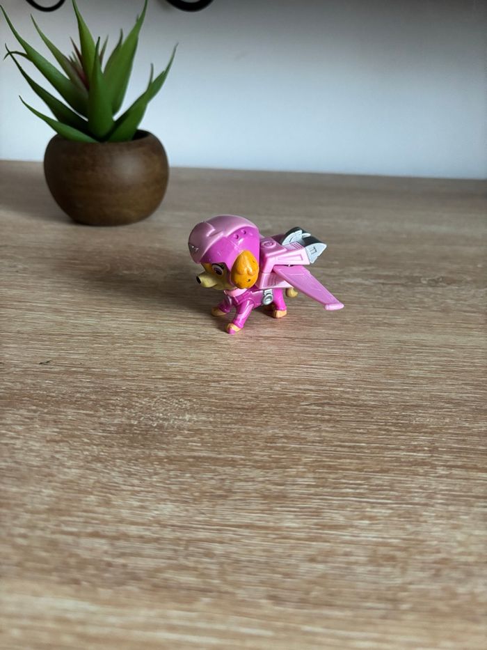 Figurine Stella mission voltige action collier pat patrouille - photo numéro 2