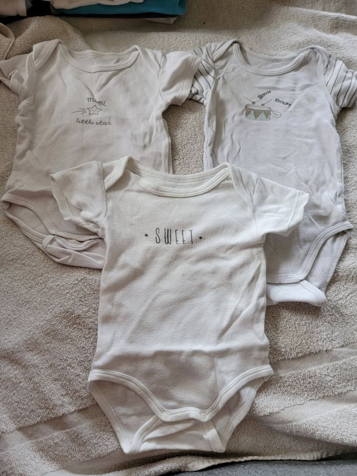 Lot de 7 bodies manches courtes 3 mois garçon - photo numéro 3