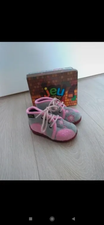 Chaussons cuir velours à lacets rose et gris fille Bellamy 21