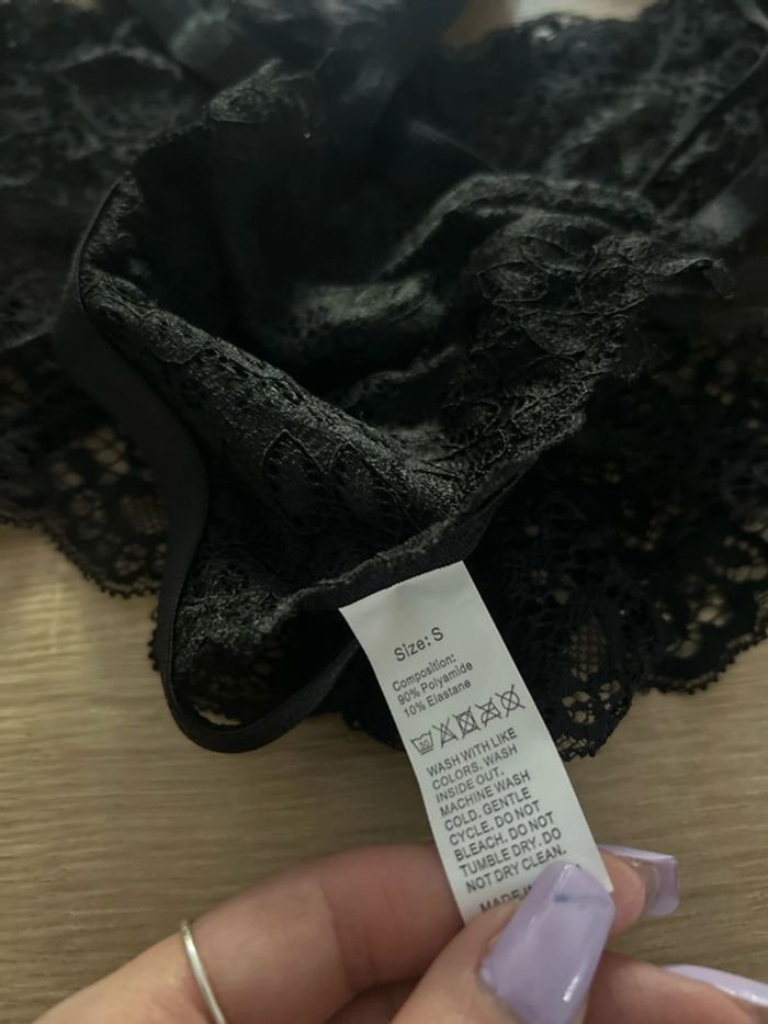 Ensemble sous vêtement dentelle NEUF - photo numéro 4