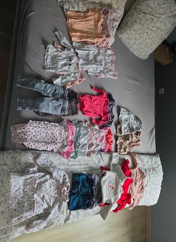 Lot vêtements 9 mois