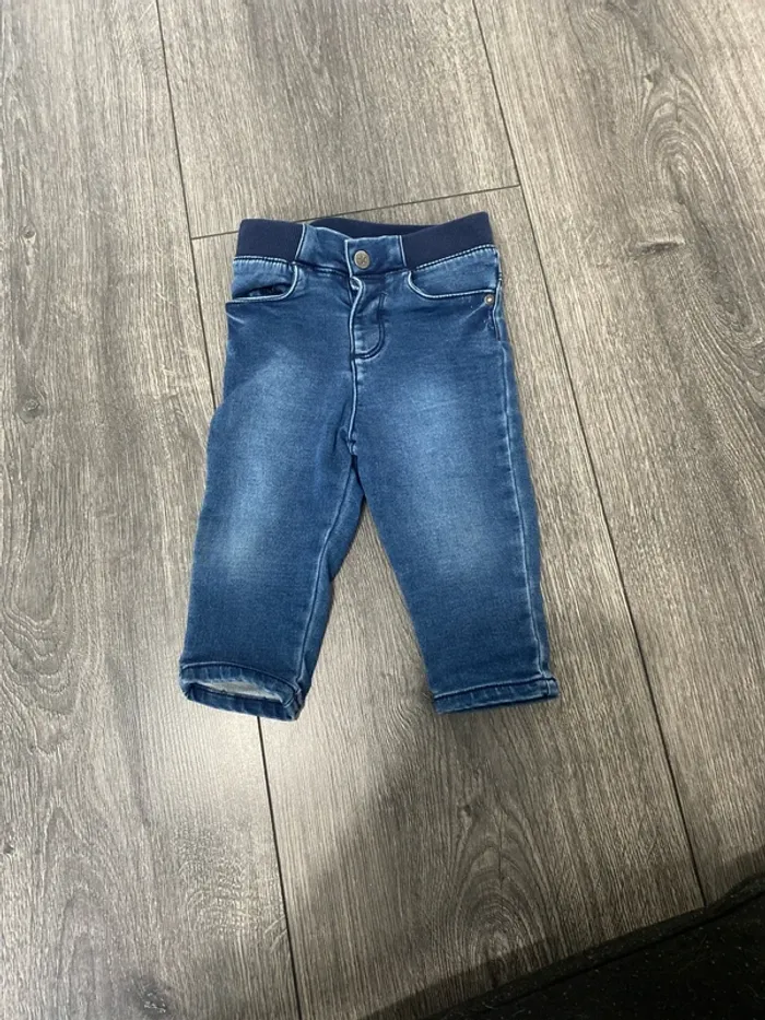 Pantalon jean (9mois)