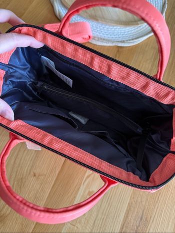 Cabaia crossbody