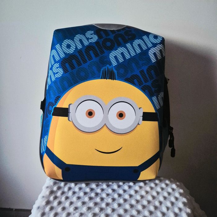 Sac d’école évolutif base + face minion Neuf - photo numéro 2