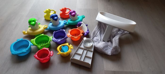 Lot jeux de bain et filet de rangement - photo numéro 2