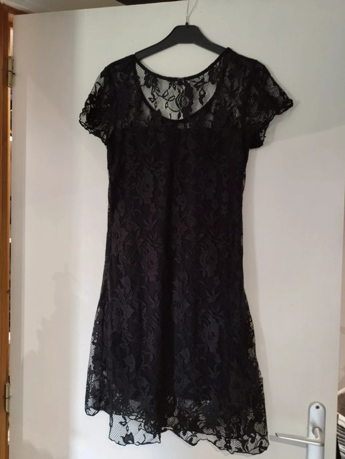 Robe dentelle femme - photo numéro 3