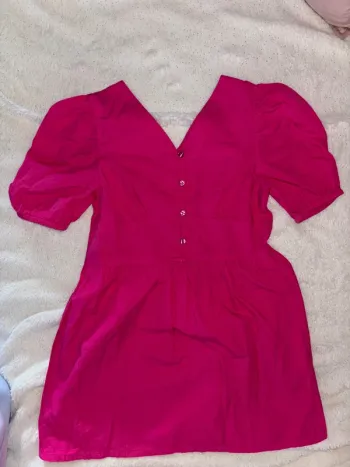 Robe rose