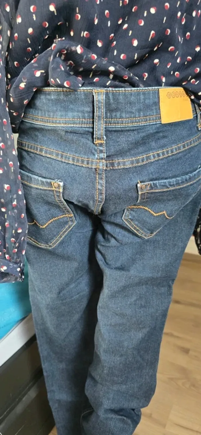 Jeans Bonobo Taille 38 ou taille M - photo numéro 3
