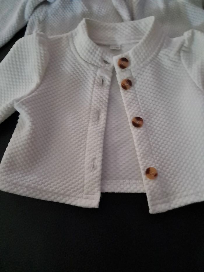 Gilet blanc - photo numéro 2