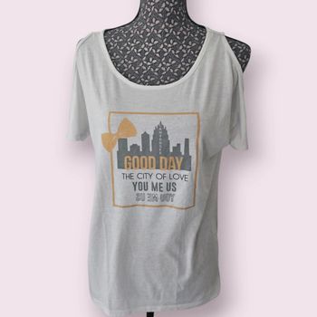 T-shirt marque Inconnu
