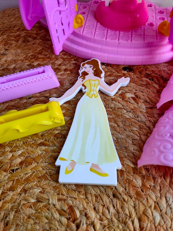 La boutique de mode des princesses Disney - photo numéro 5