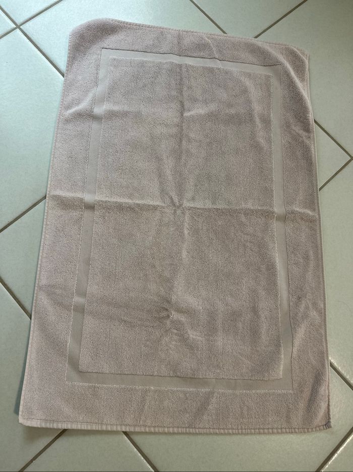 Magnifique tapis vieux rose La Redoute - photo numéro 3