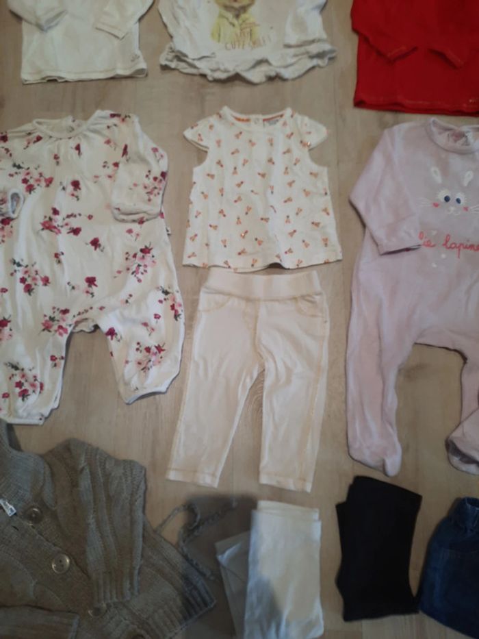 Lot de 9 mois fille neuf et tbe - photo numéro 4
