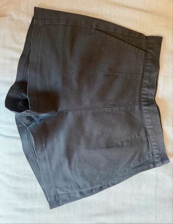 Short taille haute noir en coton - photo numéro 4