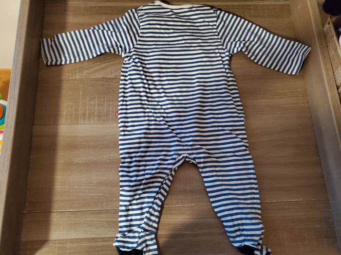 Lot de 6 pyjamas et 1 surpyjama 6 mois - photo numéro 12