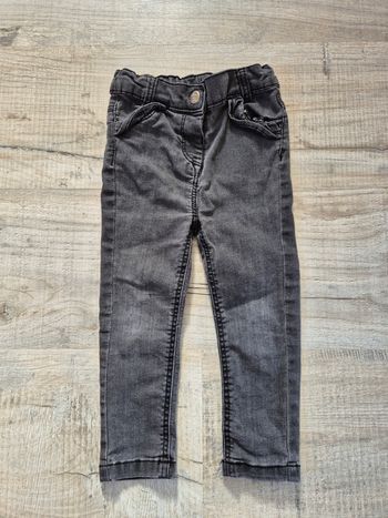 Jean noir tape à l'œil 18 mois