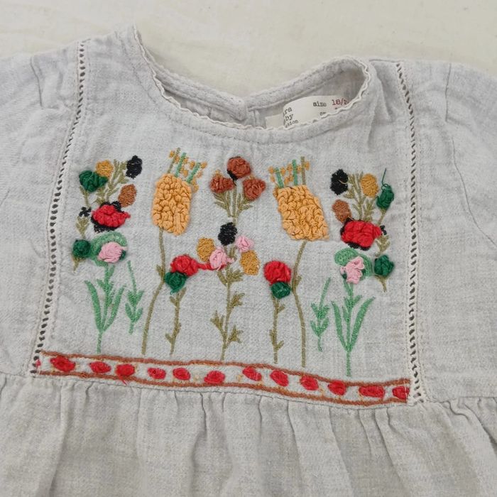 Blouse zara 18/24m - photo numéro 2
