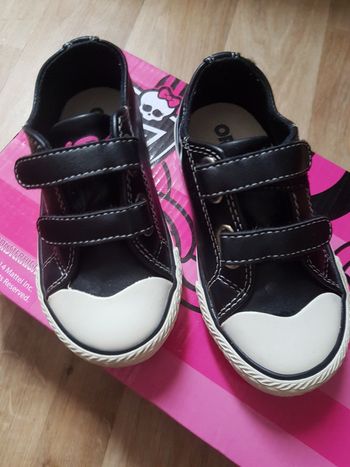 Chaussure  fille orchestra