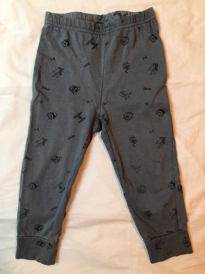 Pyjama garçon en 2 ans. - photo numéro 4