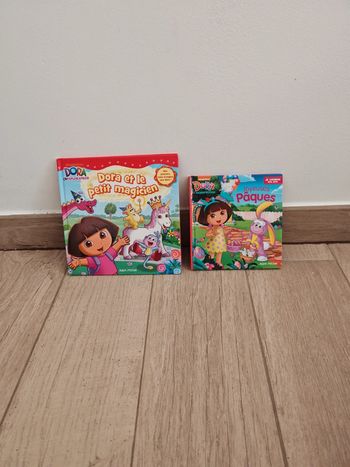 Lot de 2 livres Dora l'exploratrice